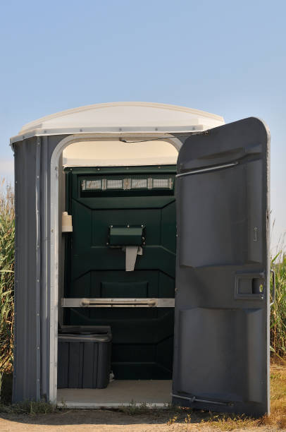 Best Porta potty delivery and setup  in Sylvania, OH